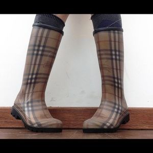 Burberry Wellie Boots